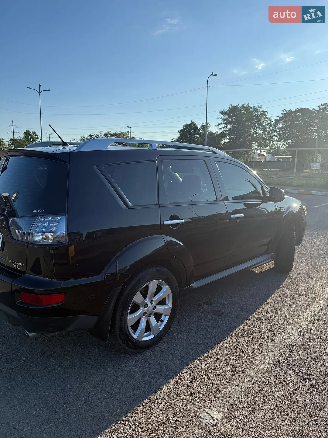 2010 Mitsubishi Outlander - мініатюра 17