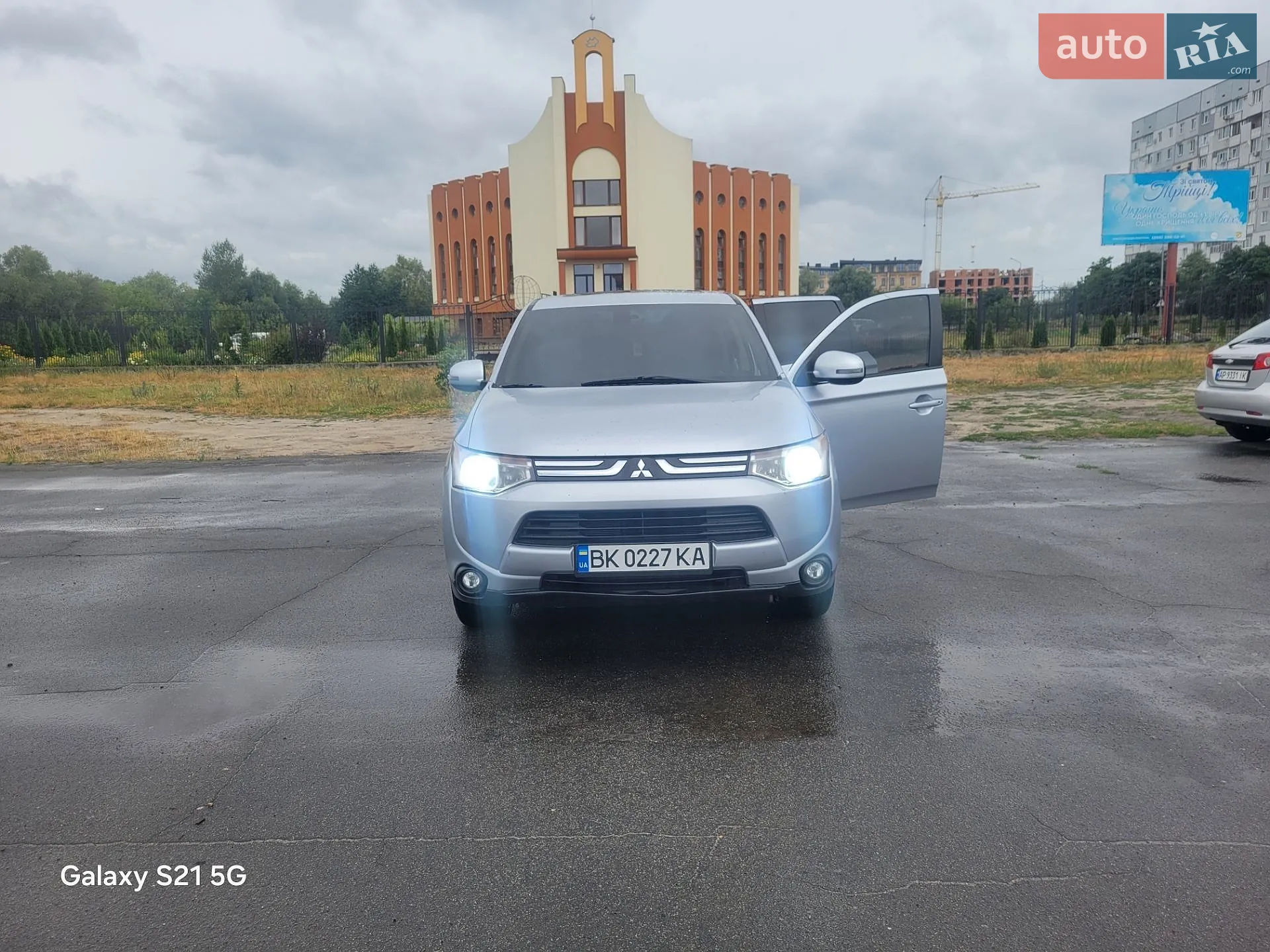 2013 Mitsubishi Outlander - мініатюра 3