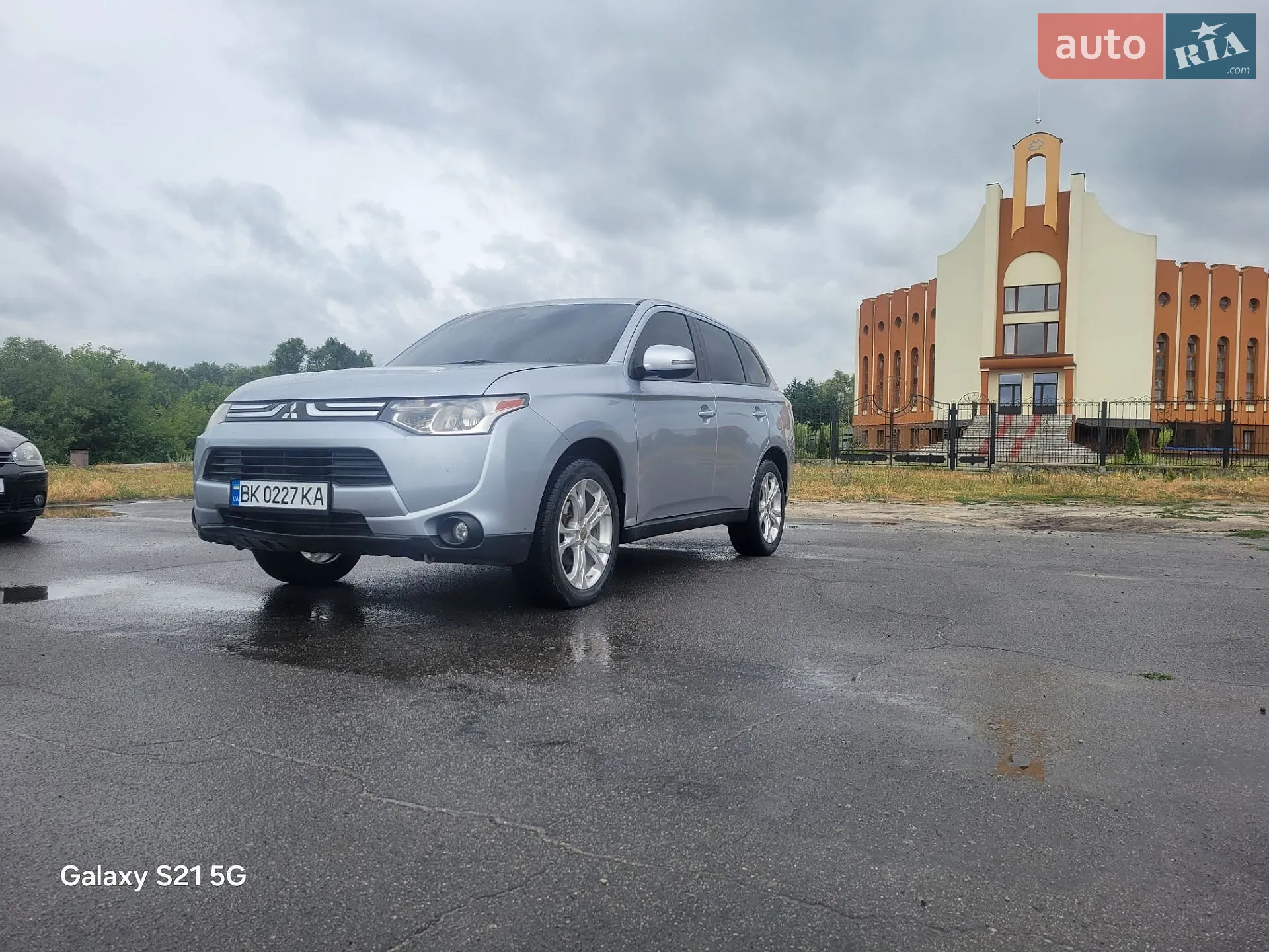 2013 Mitsubishi Outlander - мініатюра 12