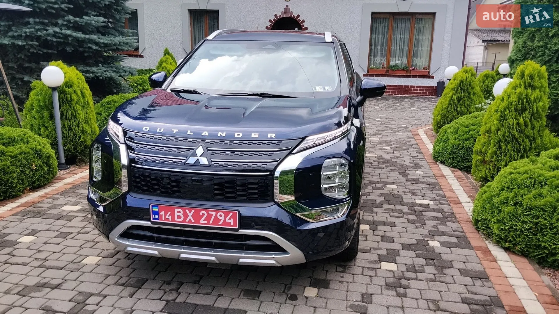2025 Mitsubishi Outlander - мініатюра 12