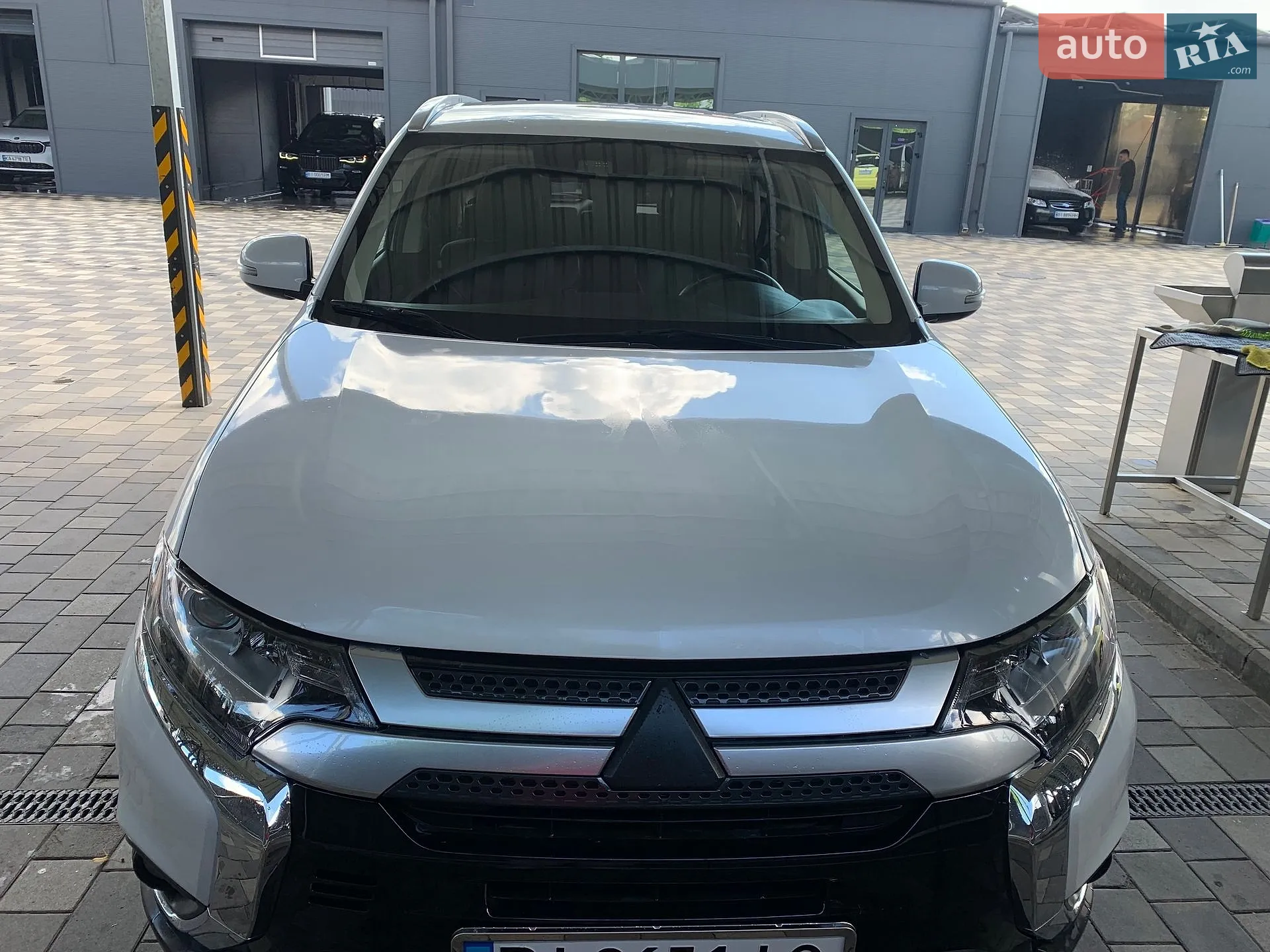 2019 Mitsubishi Outlander - мініатюра 6