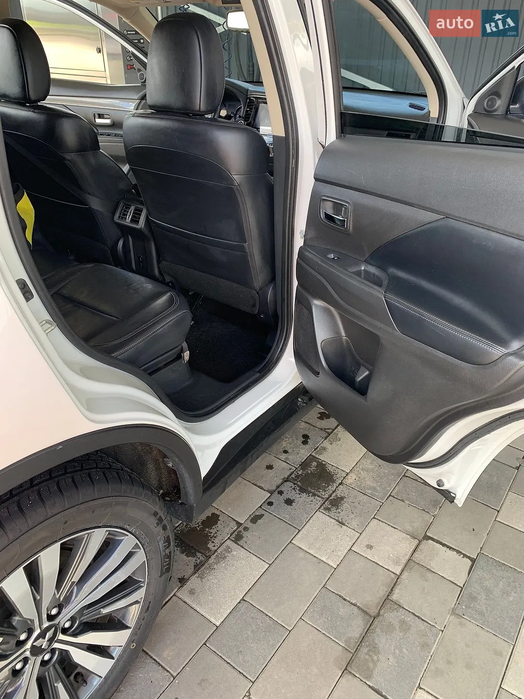 2019 Mitsubishi Outlander - мініатюра 21