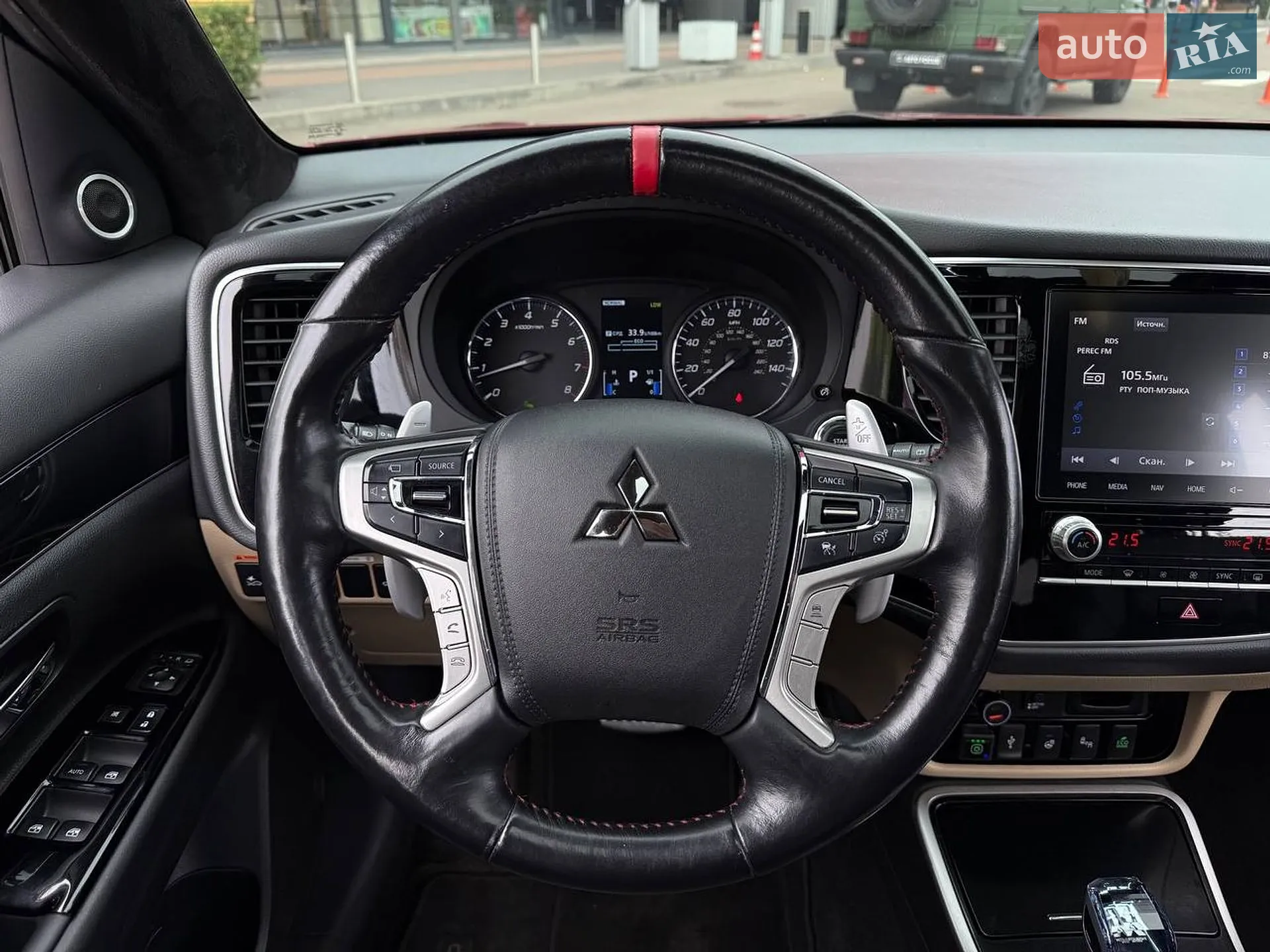 2016 Mitsubishi Outlander - мініатюра 20