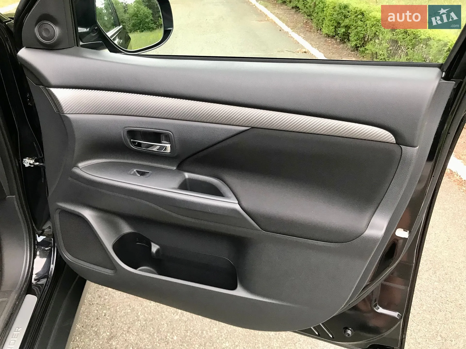 2013 Mitsubishi Outlander - мініатюра 18