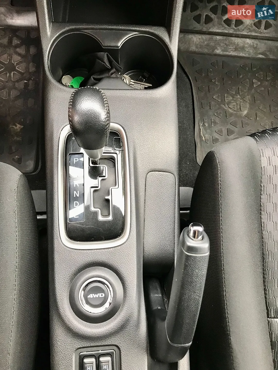 2013 Mitsubishi Outlander - мініатюра 31