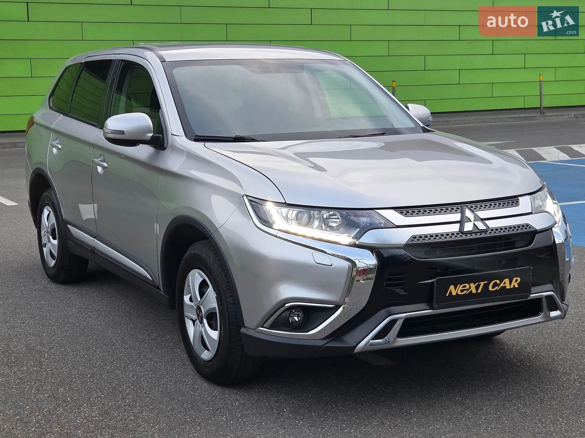 2021 Mitsubishi Outlander - мініатюра 6