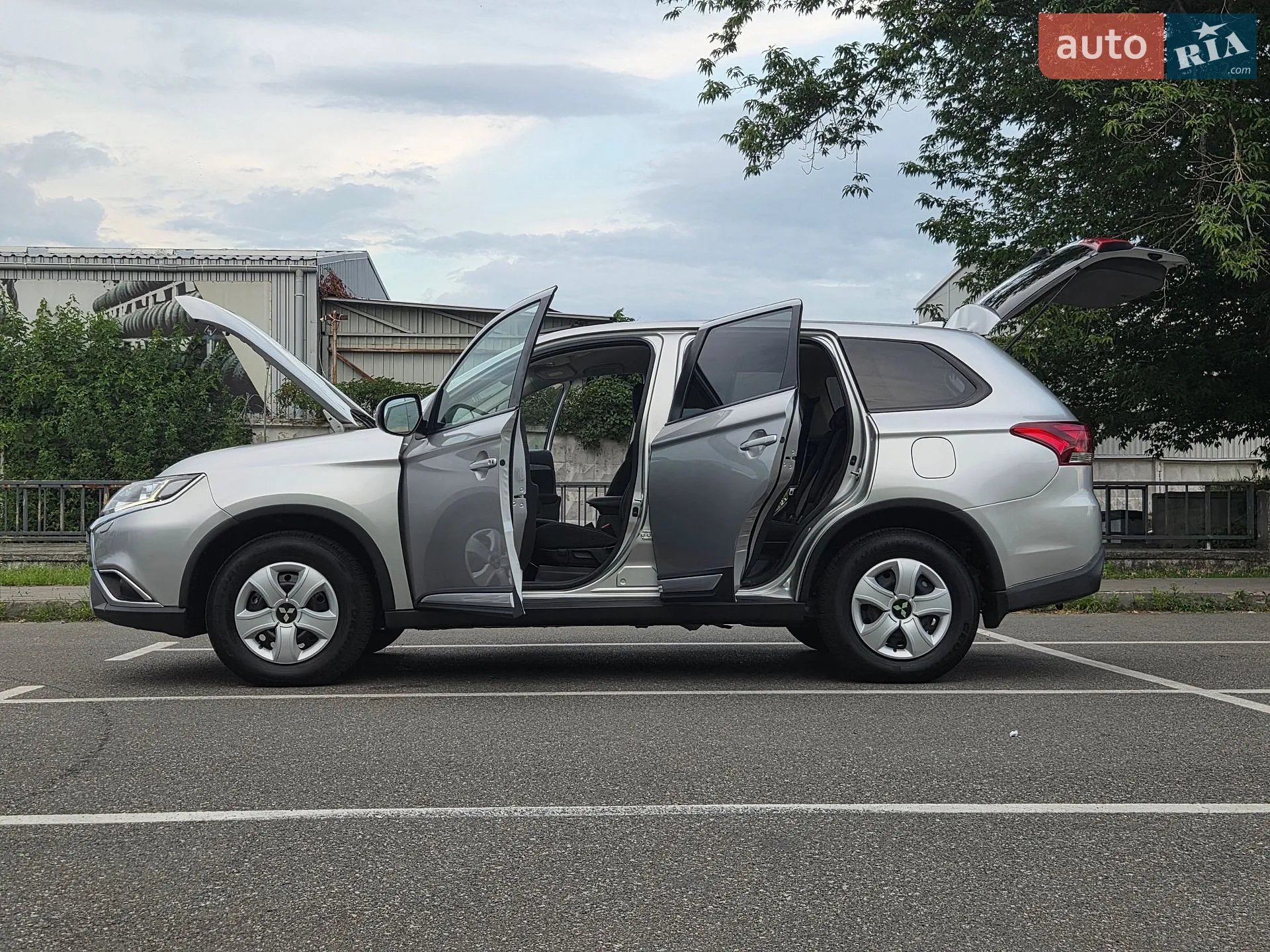 2021 Mitsubishi Outlander - мініатюра 51