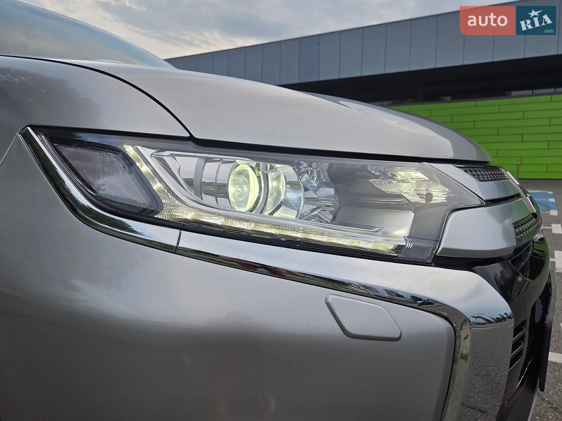 2021 Mitsubishi Outlander - мініатюра 53