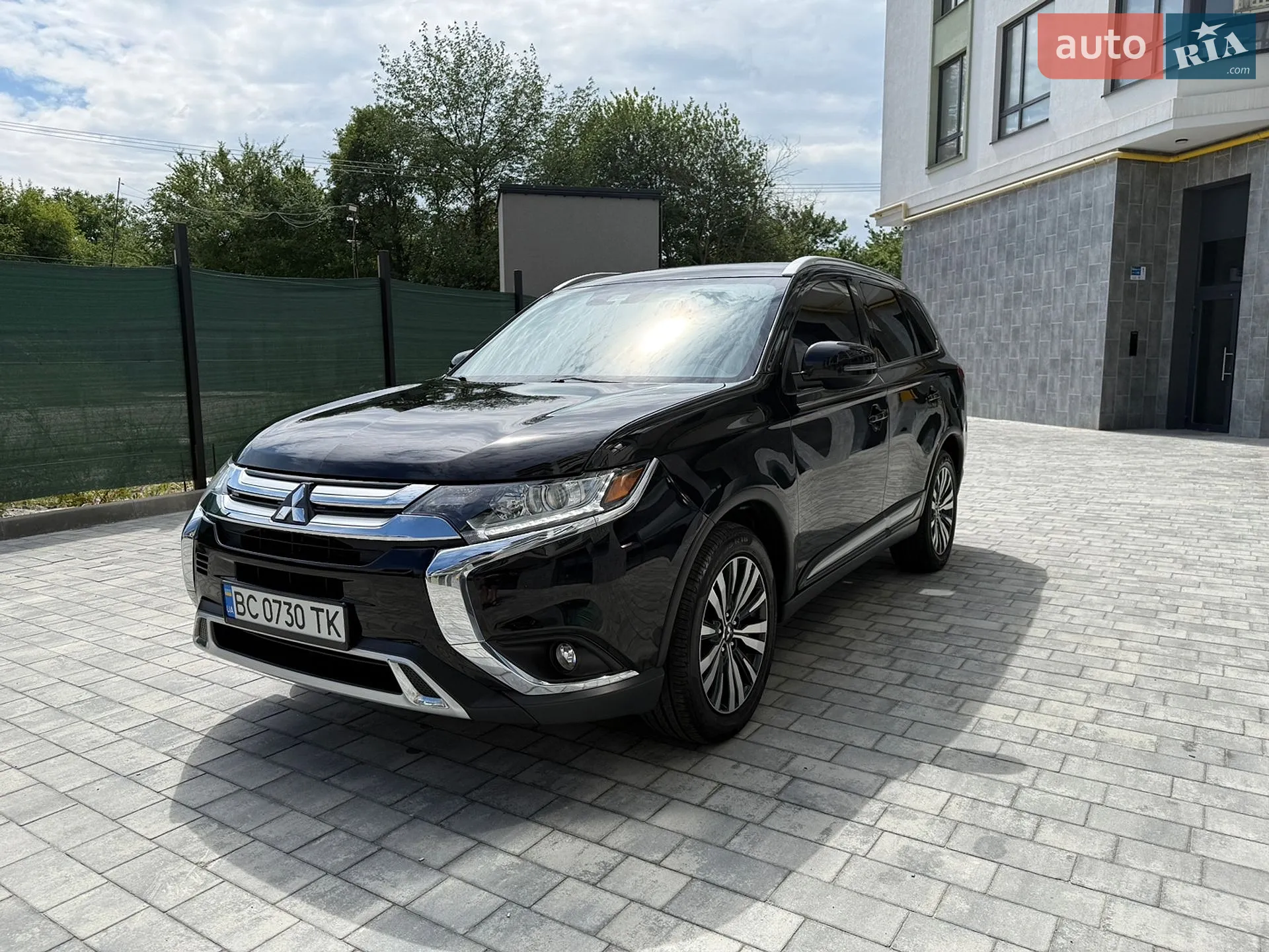 2019 Mitsubishi Outlander - мініатюра 4