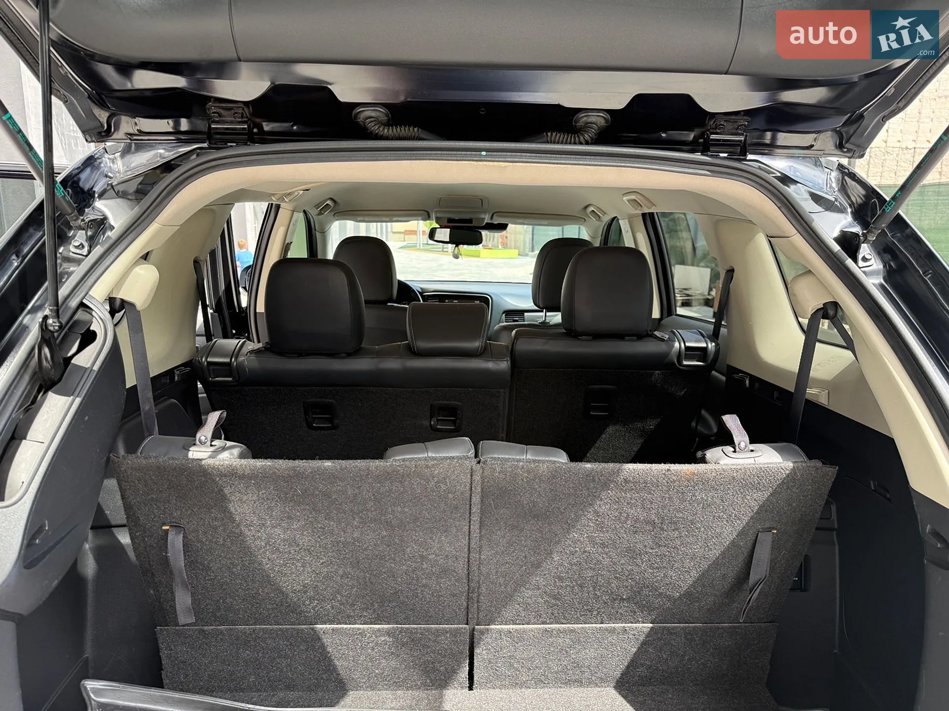 2019 Mitsubishi Outlander - мініатюра 14