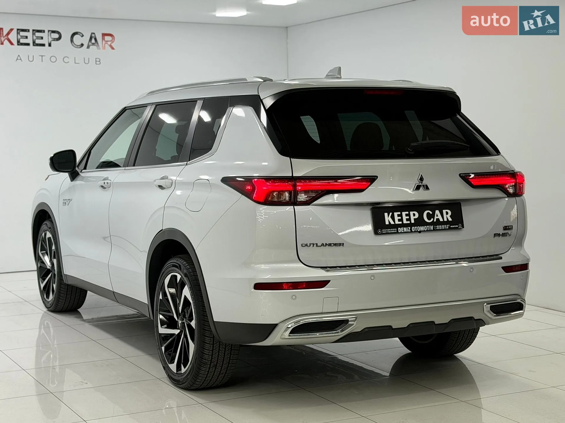 2023 Mitsubishi Outlander - мініатюра 11