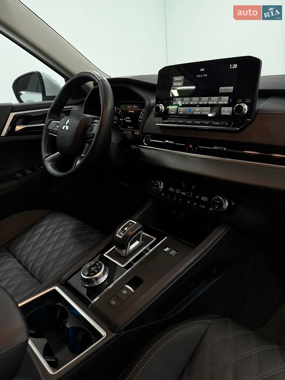2023 Mitsubishi Outlander - мініатюра 29
