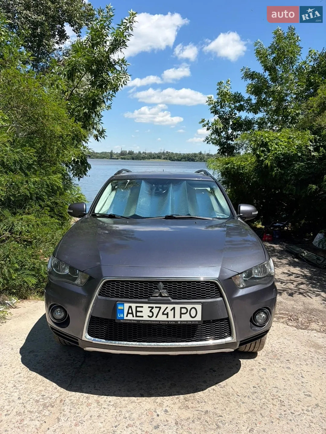 2011 Mitsubishi Outlander - фото 1