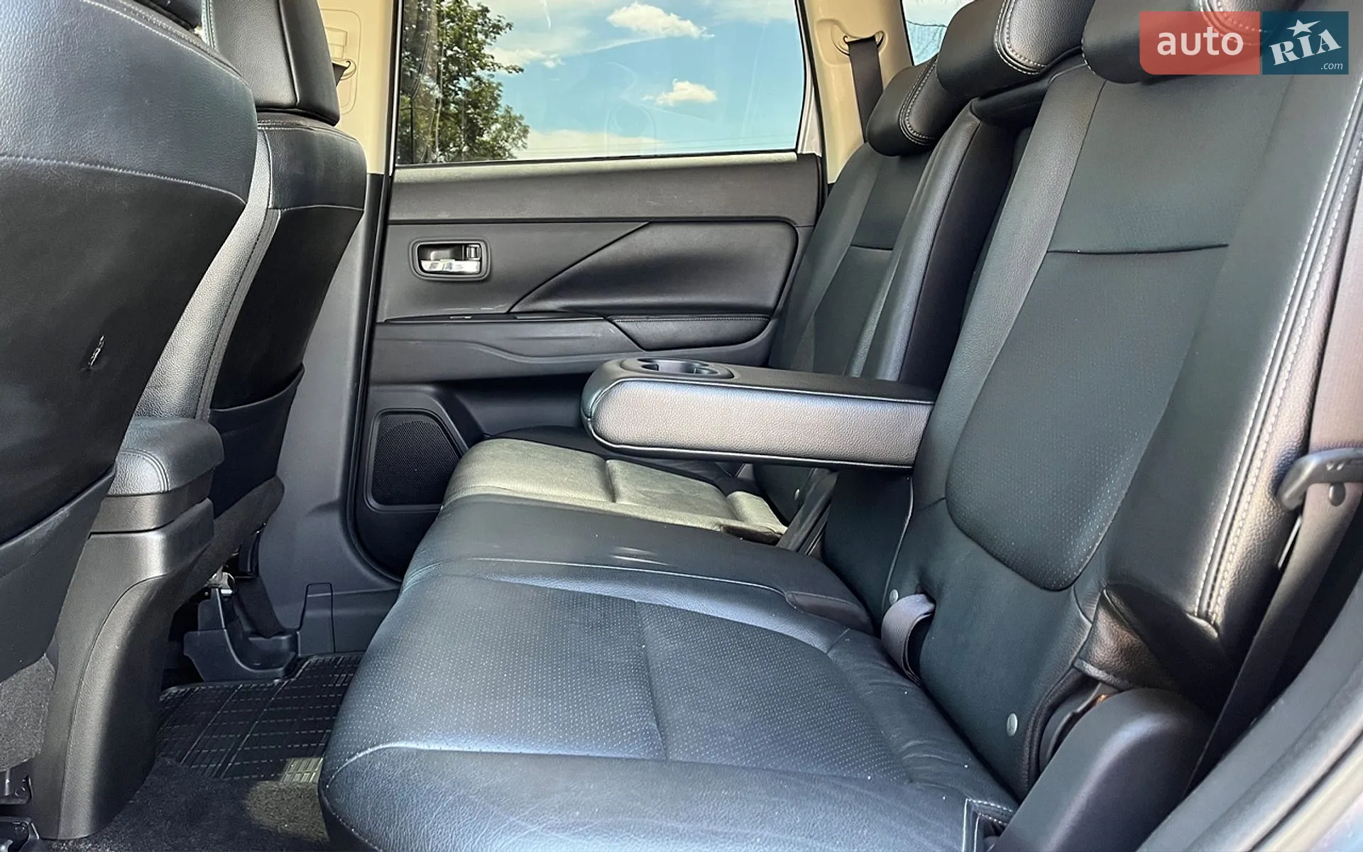 2012 Mitsubishi Outlander - мініатюра 22