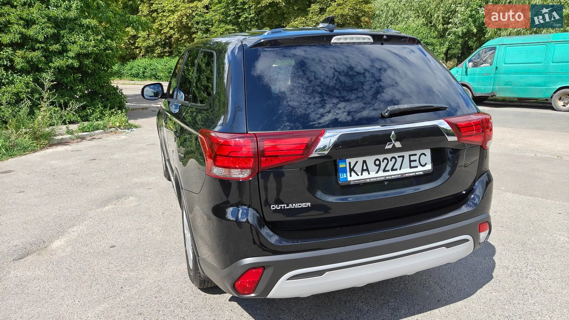 2021 Mitsubishi Outlander - мініатюра 4