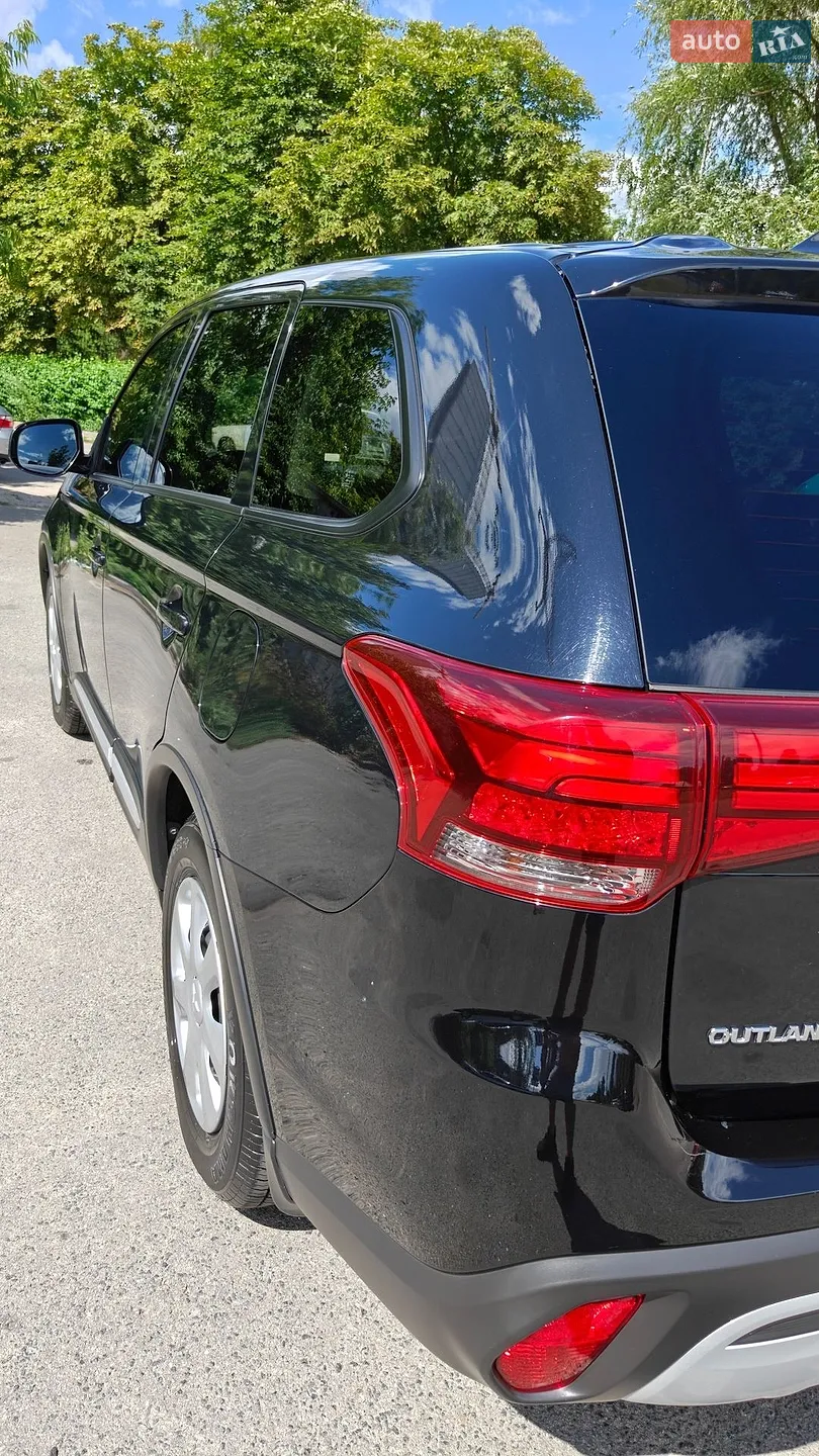 2021 Mitsubishi Outlander - мініатюра 41