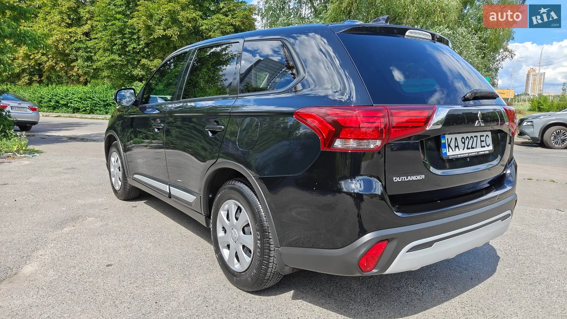 2021 Mitsubishi Outlander - мініатюра 56