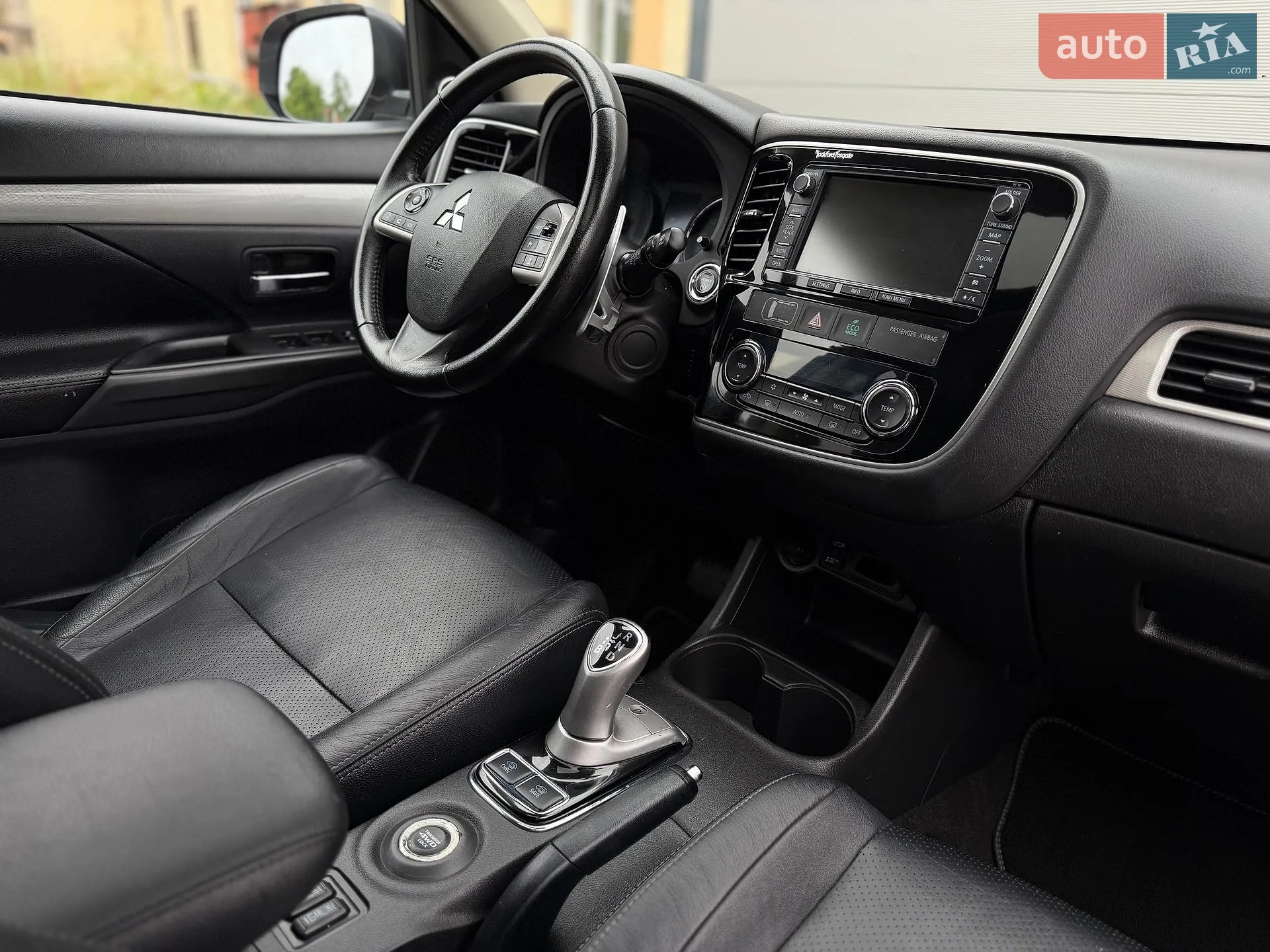 2013 Mitsubishi Outlander - мініатюра 28