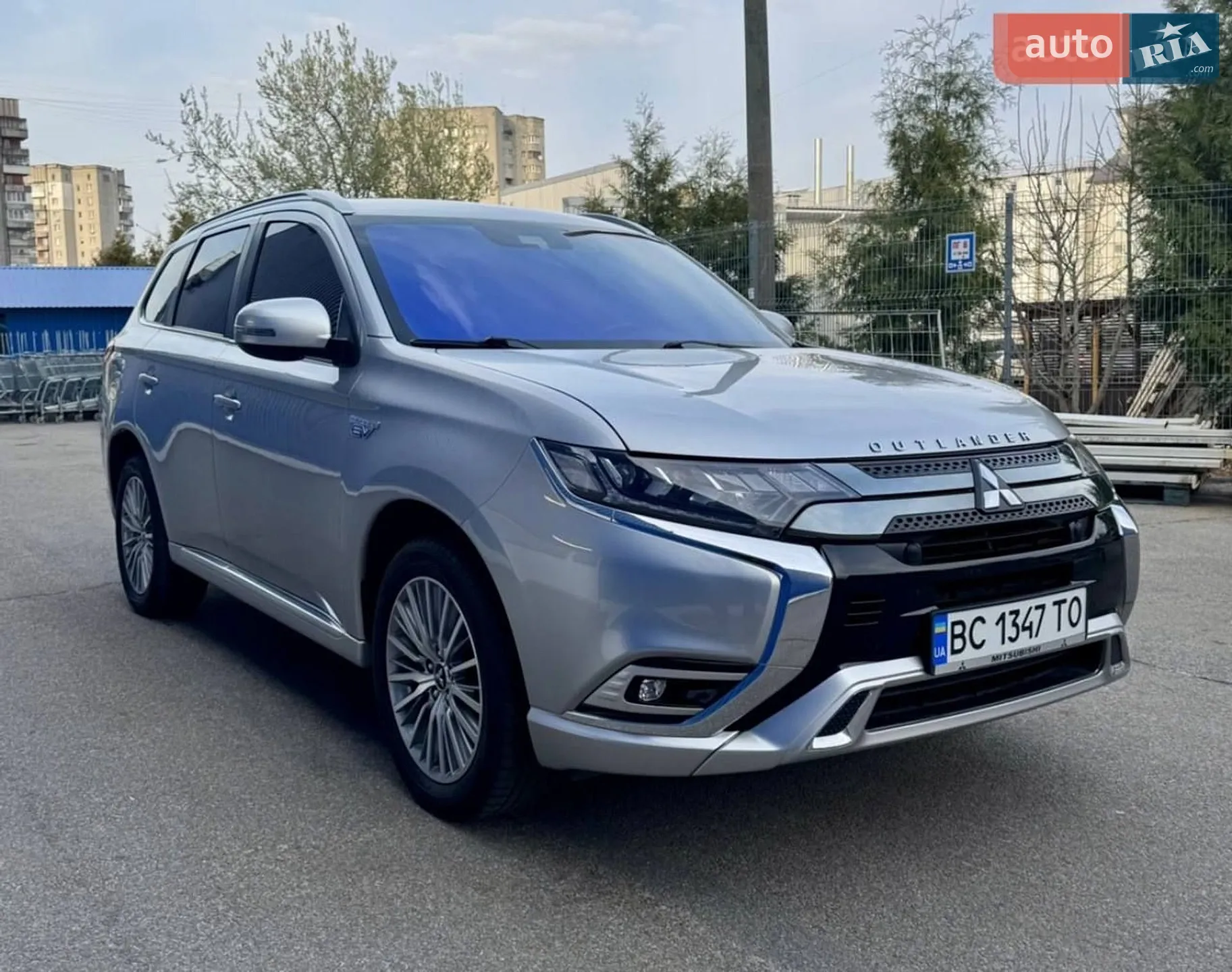 2020 Mitsubishi Outlander - мініатюра 19