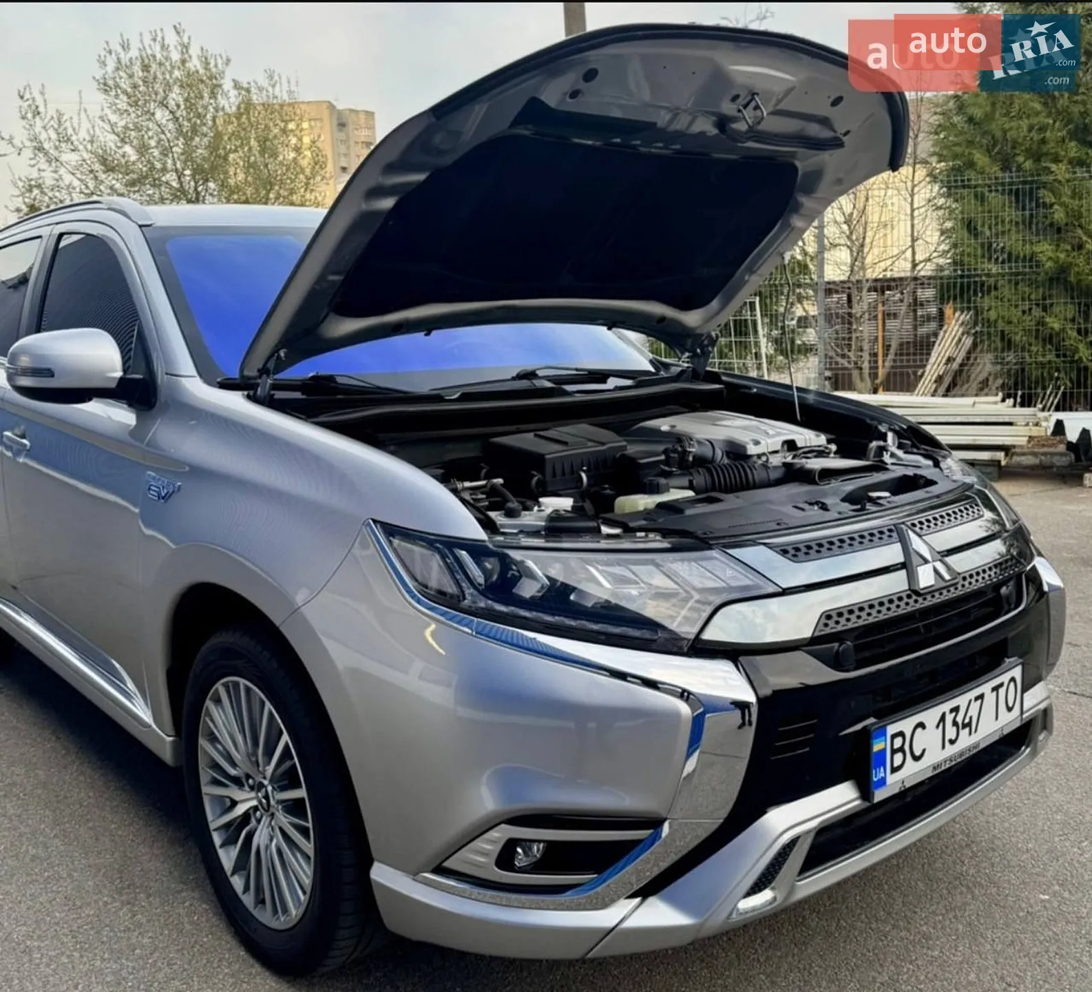 2020 Mitsubishi Outlander - мініатюра 21
