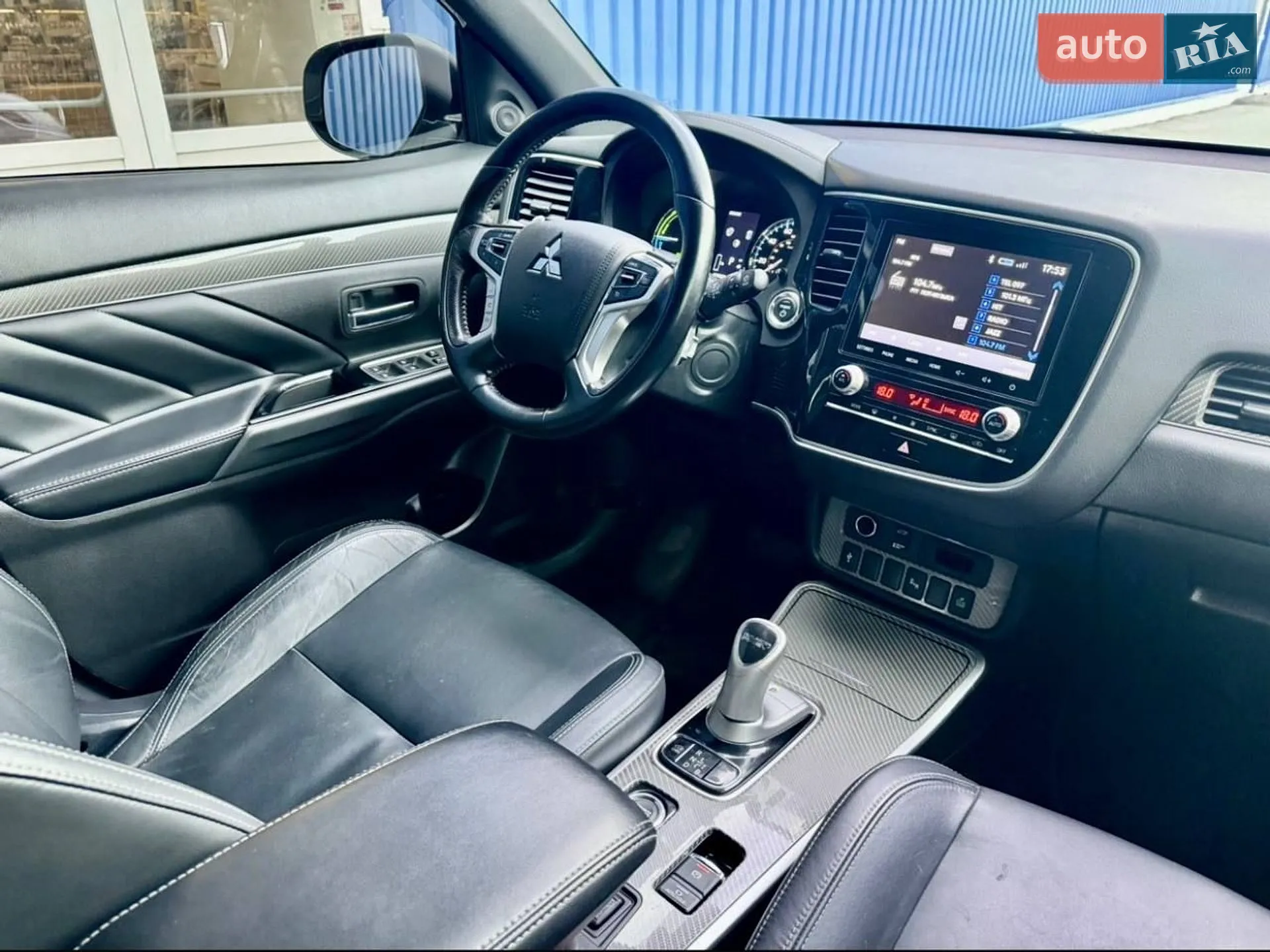2020 Mitsubishi Outlander - мініатюра 36