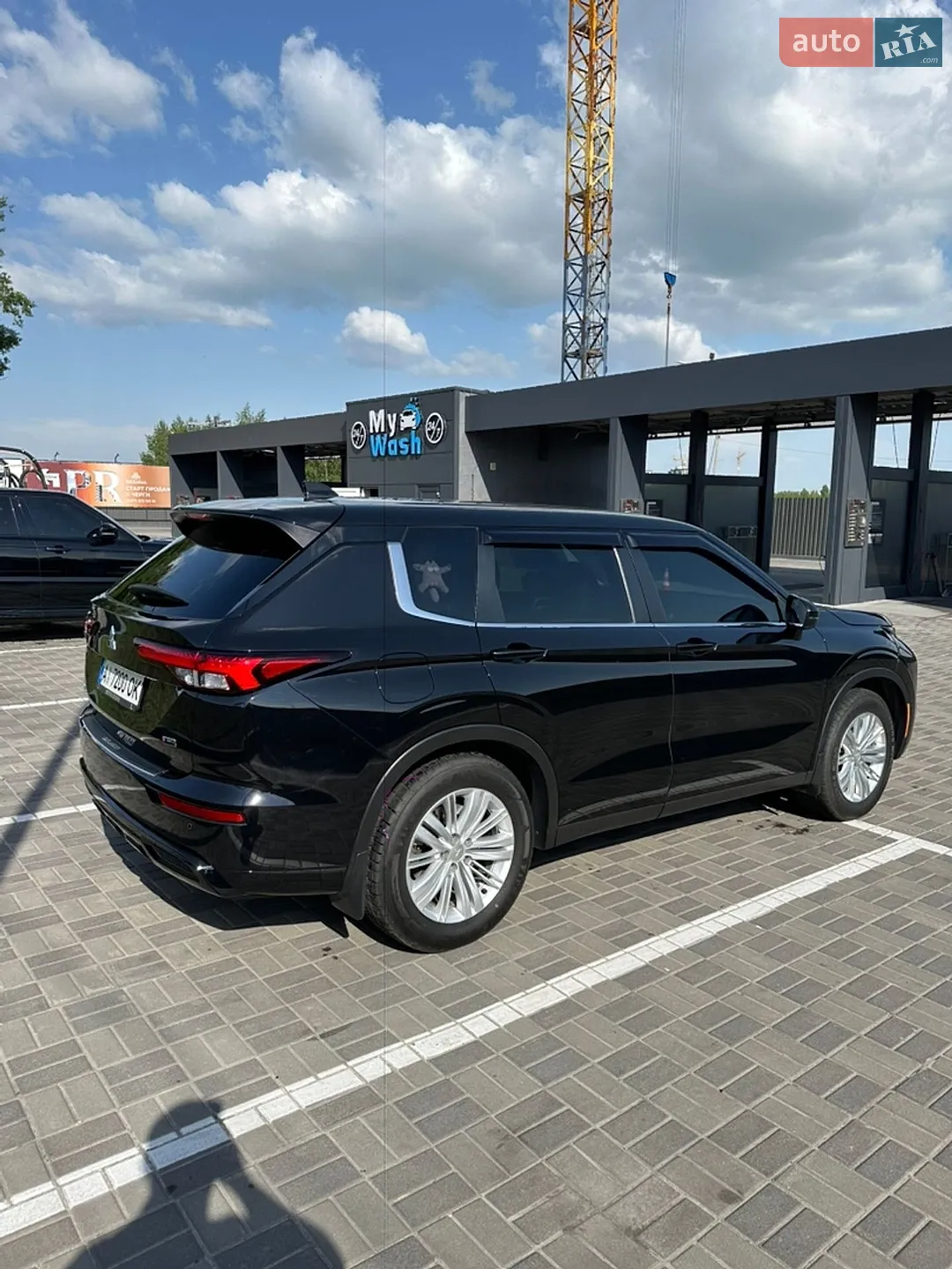 2021 Mitsubishi Outlander - мініатюра 4