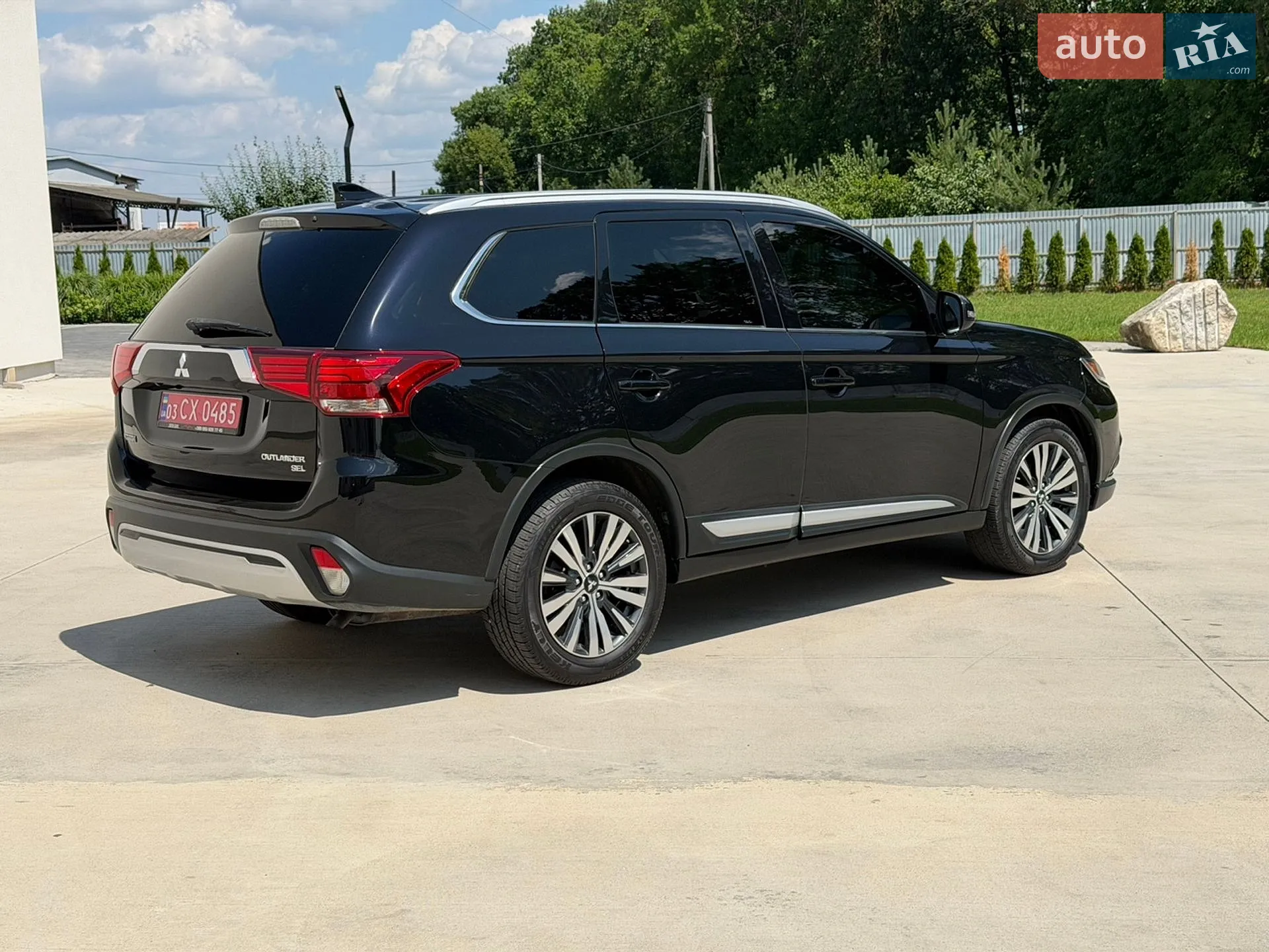 2019 Mitsubishi Outlander - мініатюра 19