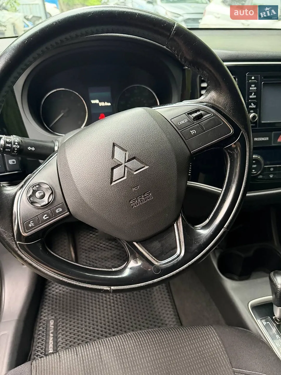2015 Mitsubishi Outlander - мініатюра 8