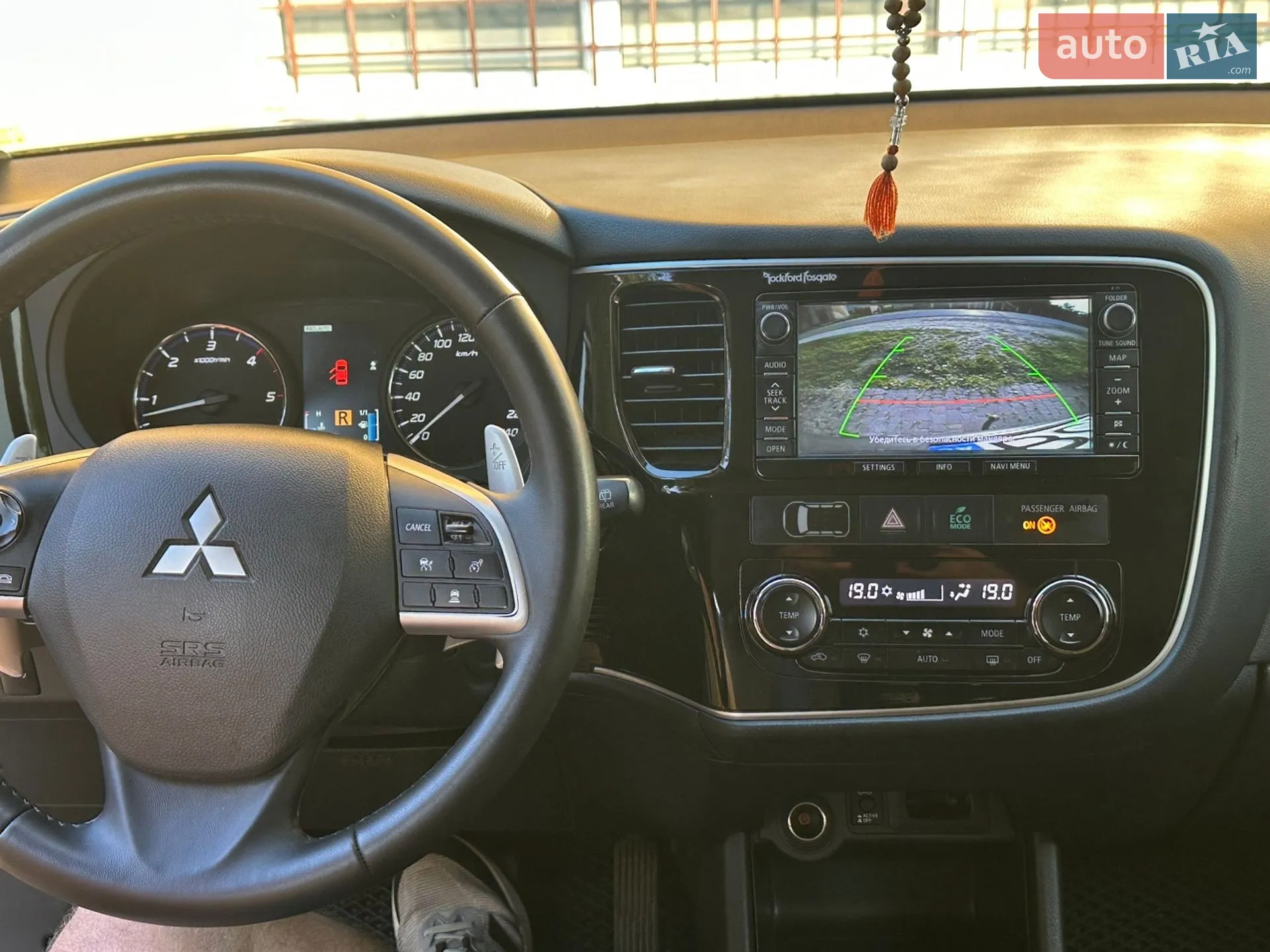 2014 Mitsubishi Outlander - мініатюра 9