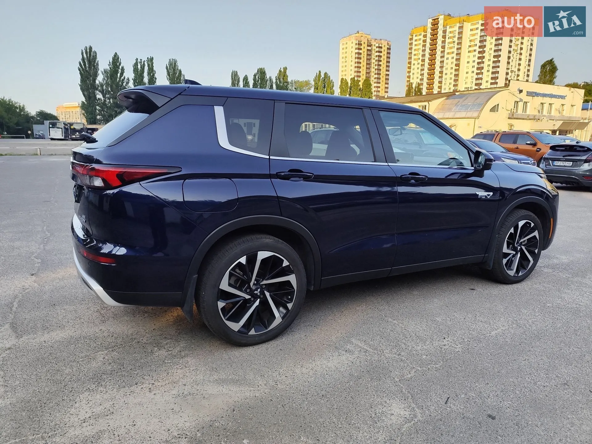 2025 Mitsubishi Outlander - мініатюра 5