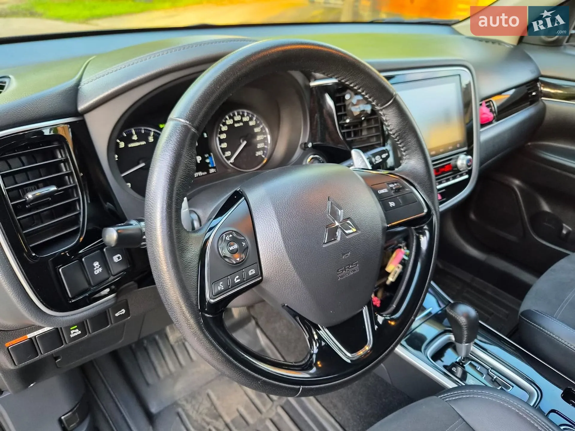 2019 Mitsubishi Outlander - мініатюра 30