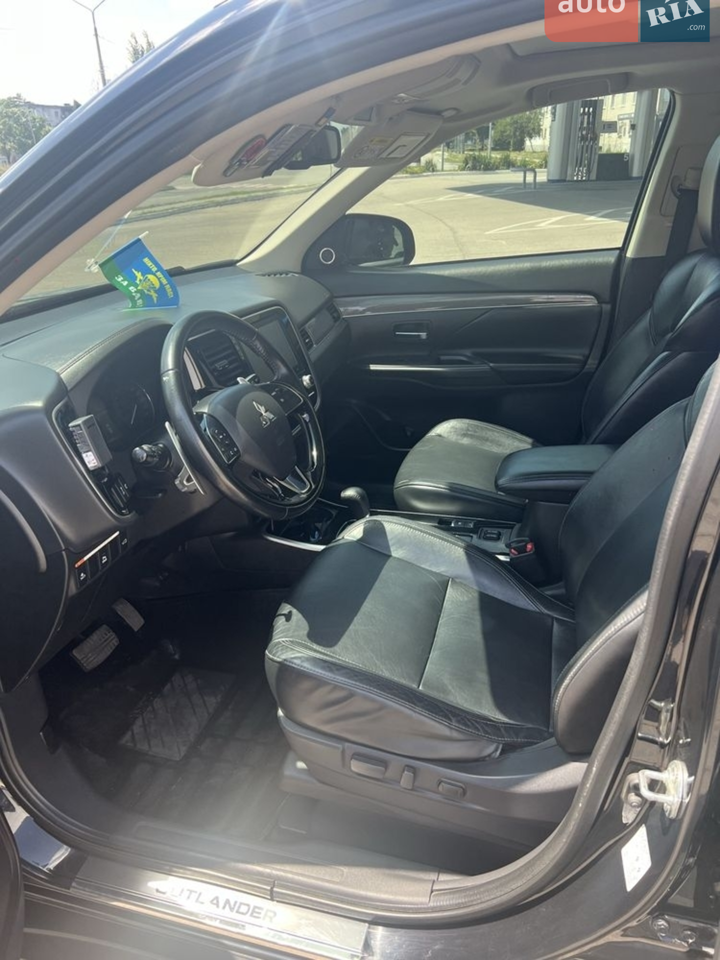 2019 Mitsubishi Outlander - мініатюра 3