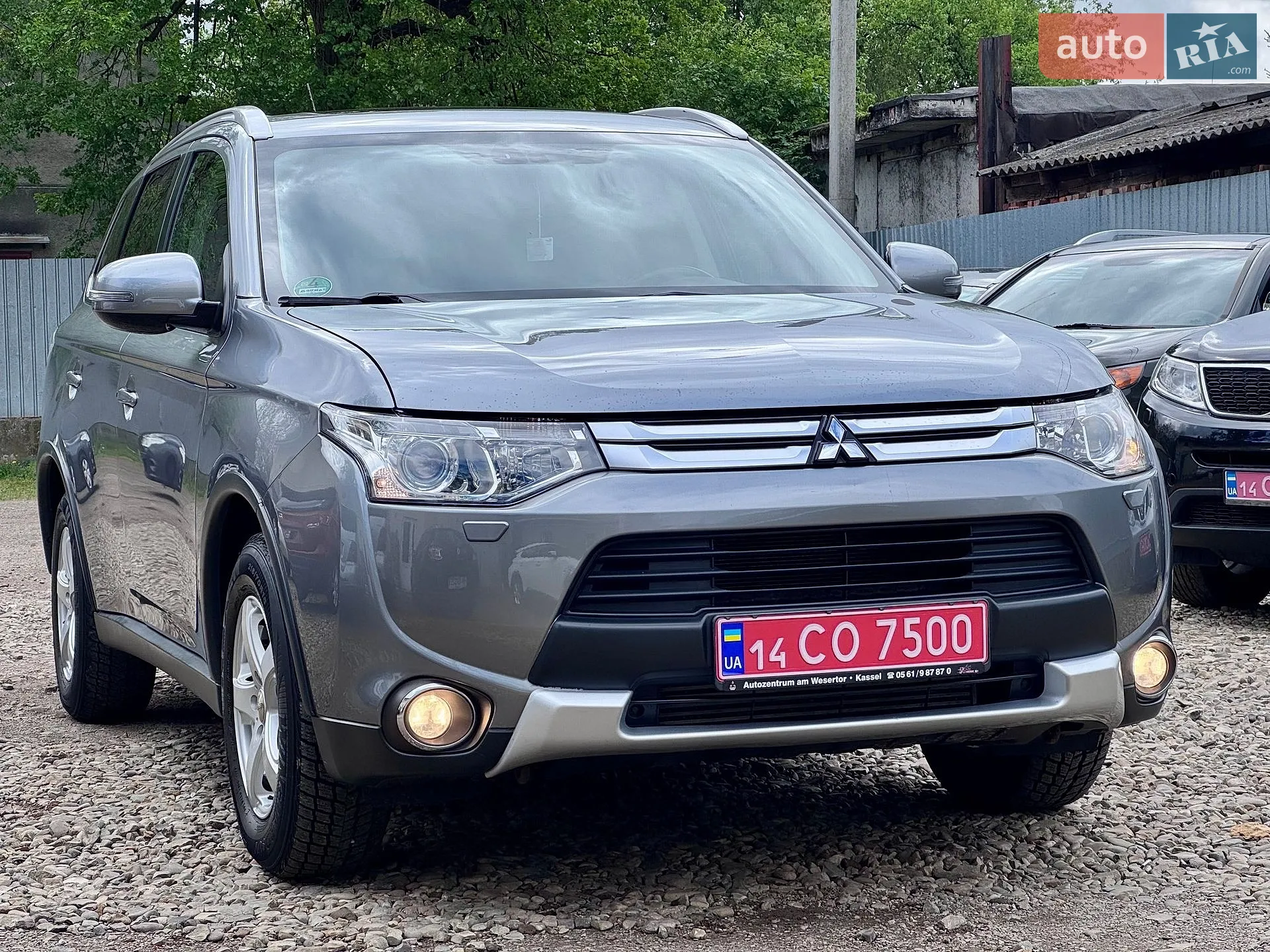 2014 Mitsubishi Outlander - мініатюра 13