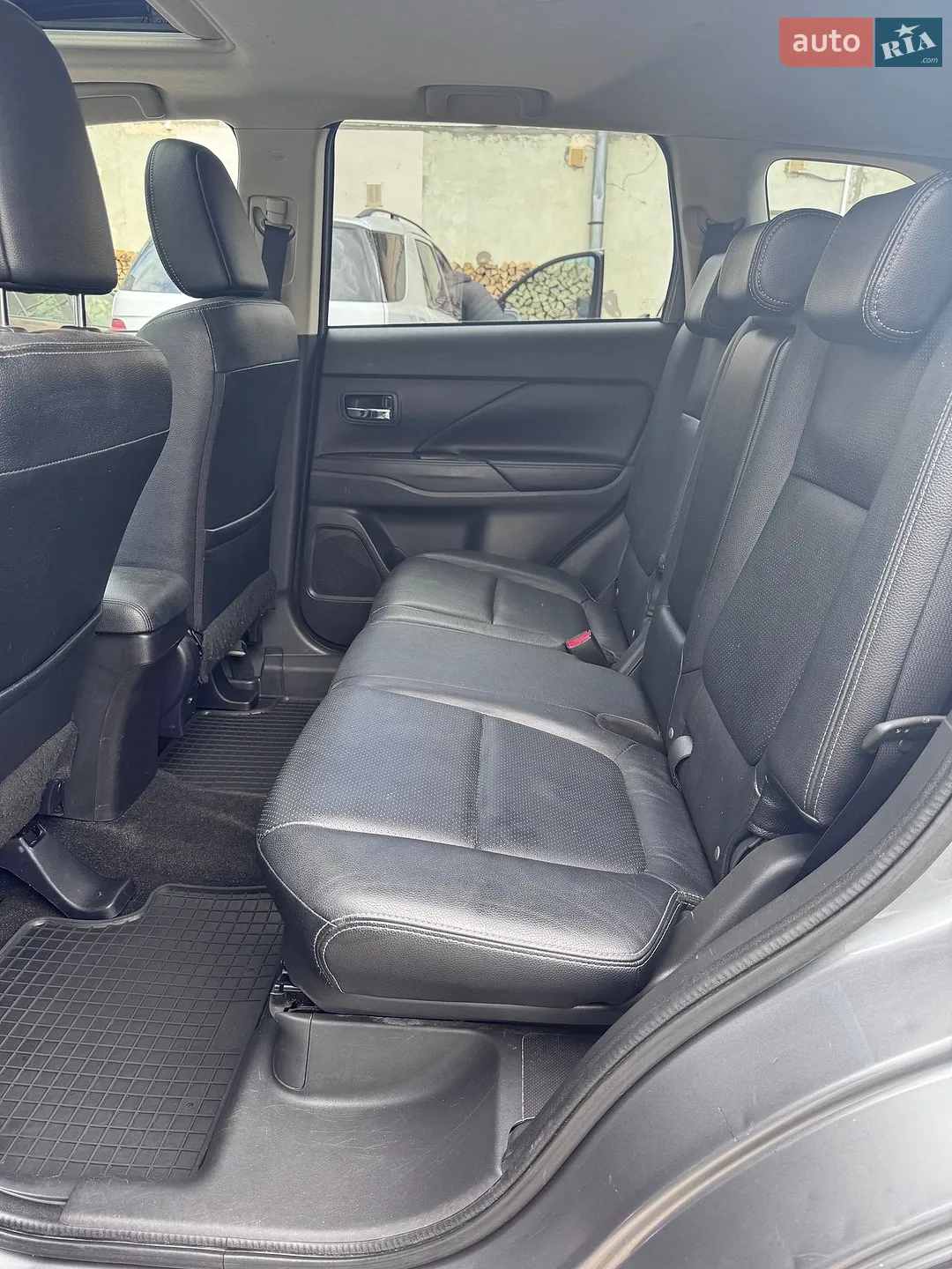2014 Mitsubishi Outlander - мініатюра 23