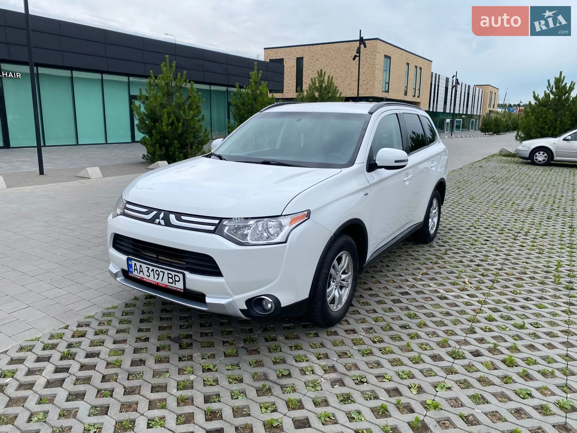 2014 Mitsubishi Outlander - мініатюра 6