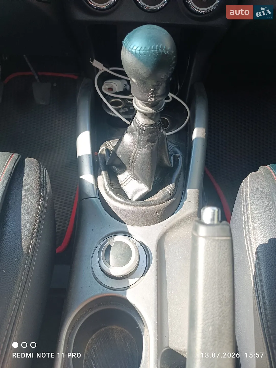 2010 Mitsubishi Outlander - мініатюра 11