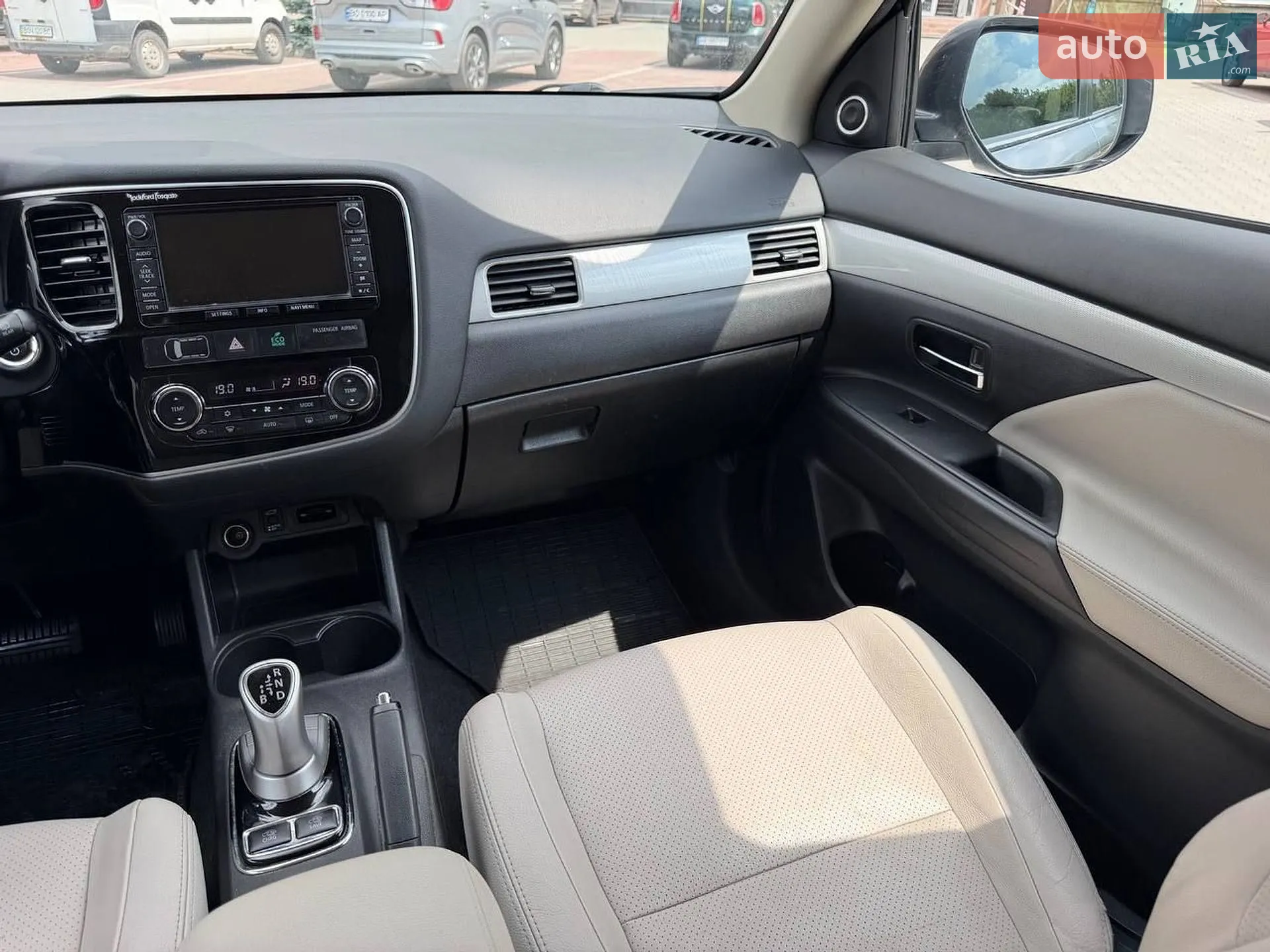 2014 Mitsubishi Outlander - мініатюра 51