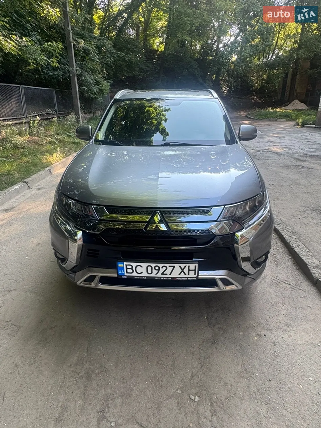 2021 Mitsubishi Outlander - мініатюра 13