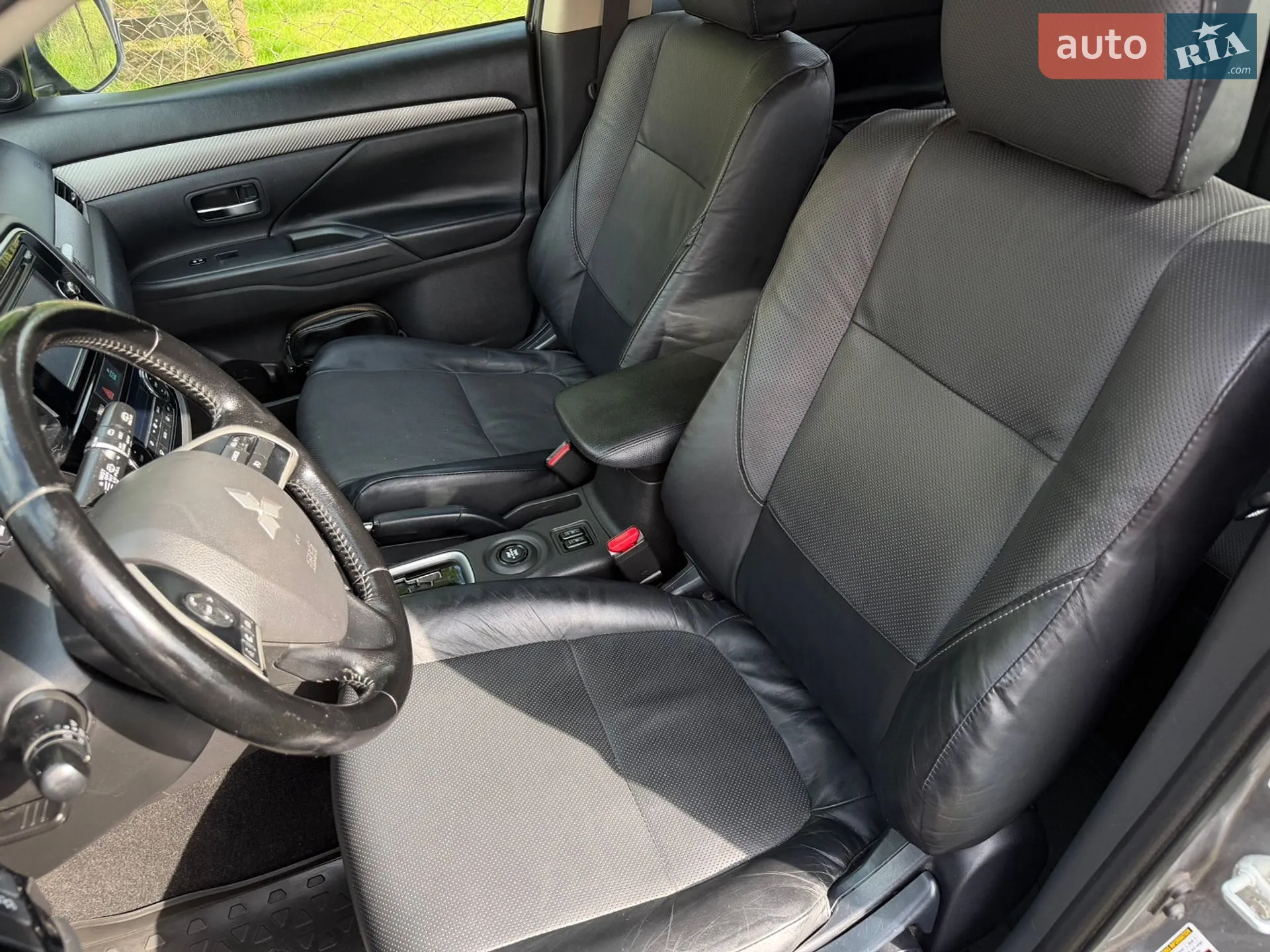 2013 Mitsubishi Outlander - мініатюра 23