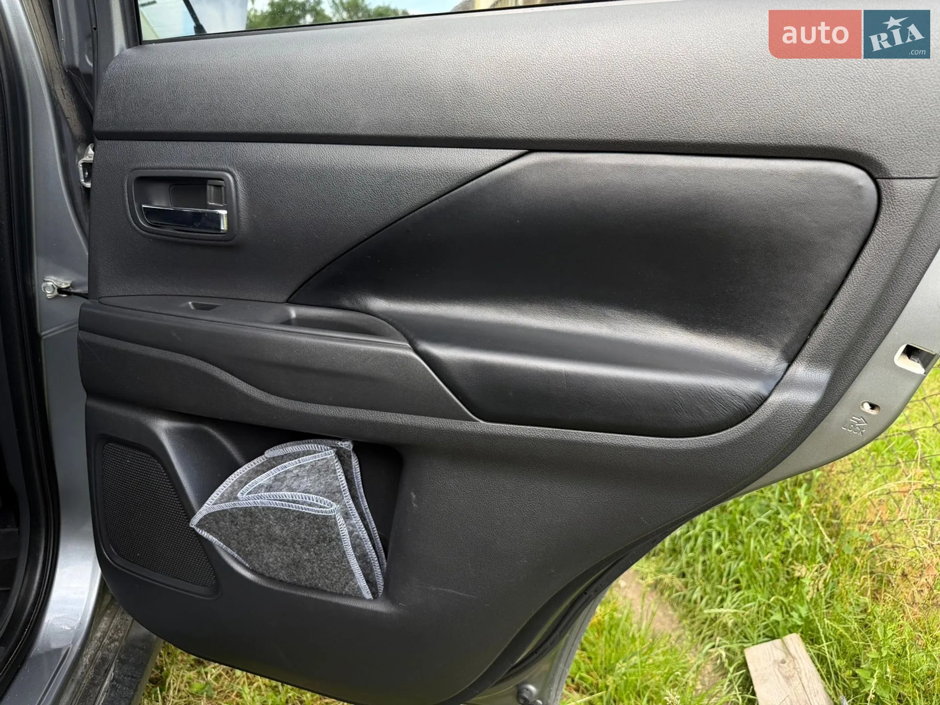 2013 Mitsubishi Outlander - мініатюра 37