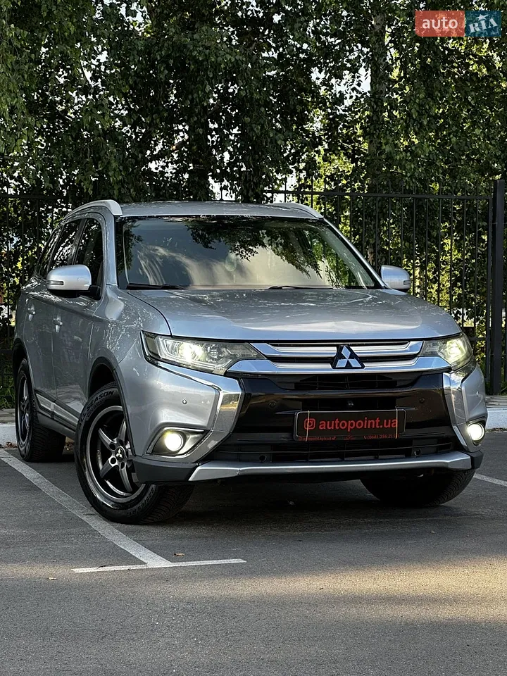 2017 Mitsubishi Outlander - мініатюра 21