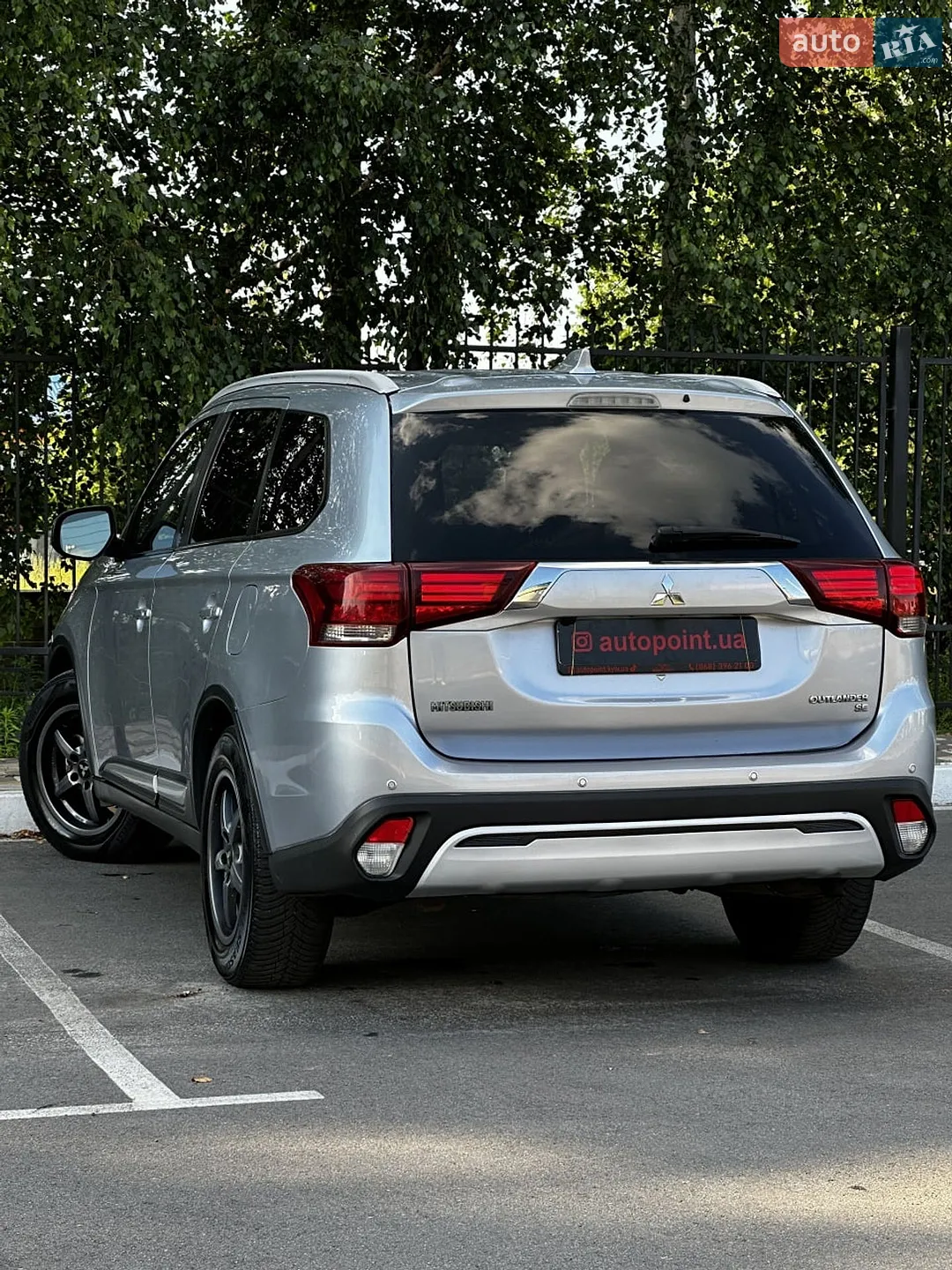 2017 Mitsubishi Outlander - мініатюра 11