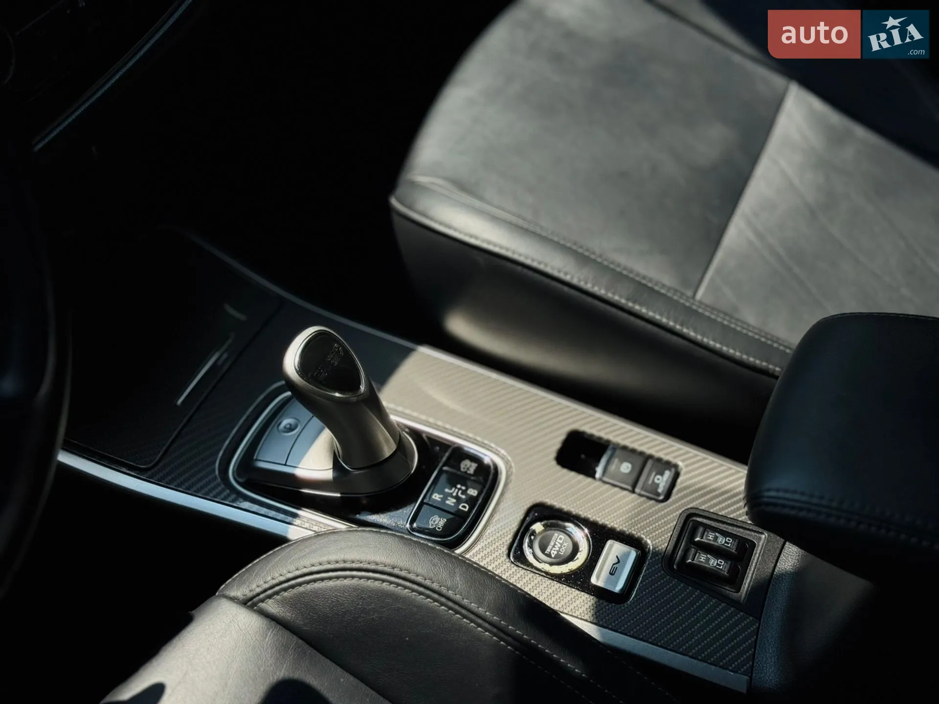 2019 Mitsubishi Outlander - мініатюра 15