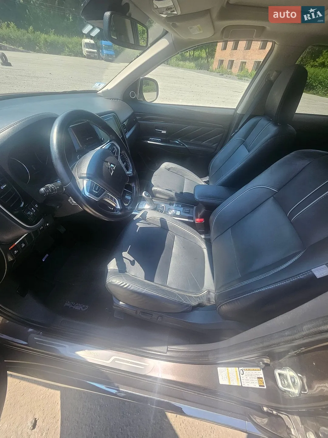 2018 Mitsubishi Outlander - мініатюра 17