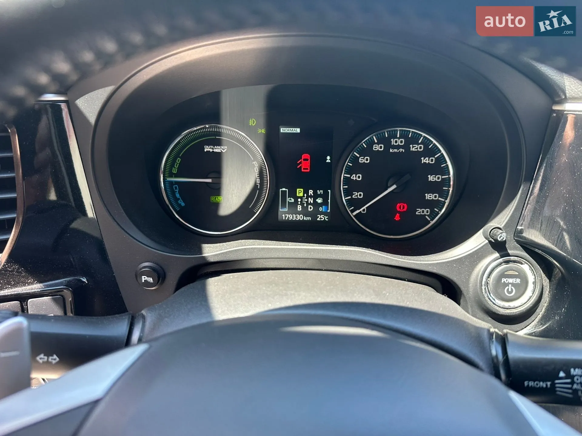 2014 Mitsubishi Outlander - мініатюра 17