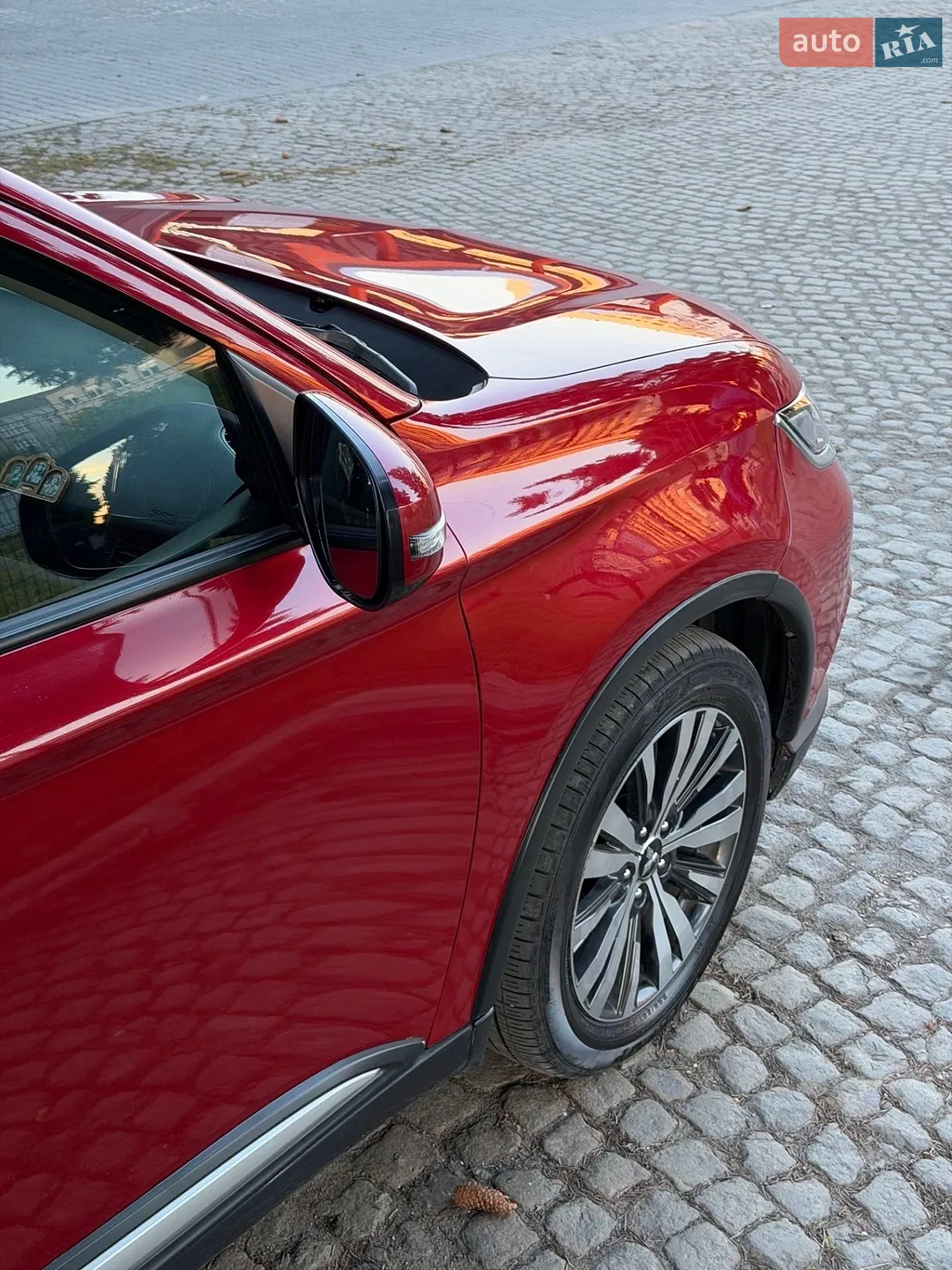 2019 Mitsubishi Outlander - мініатюра 8