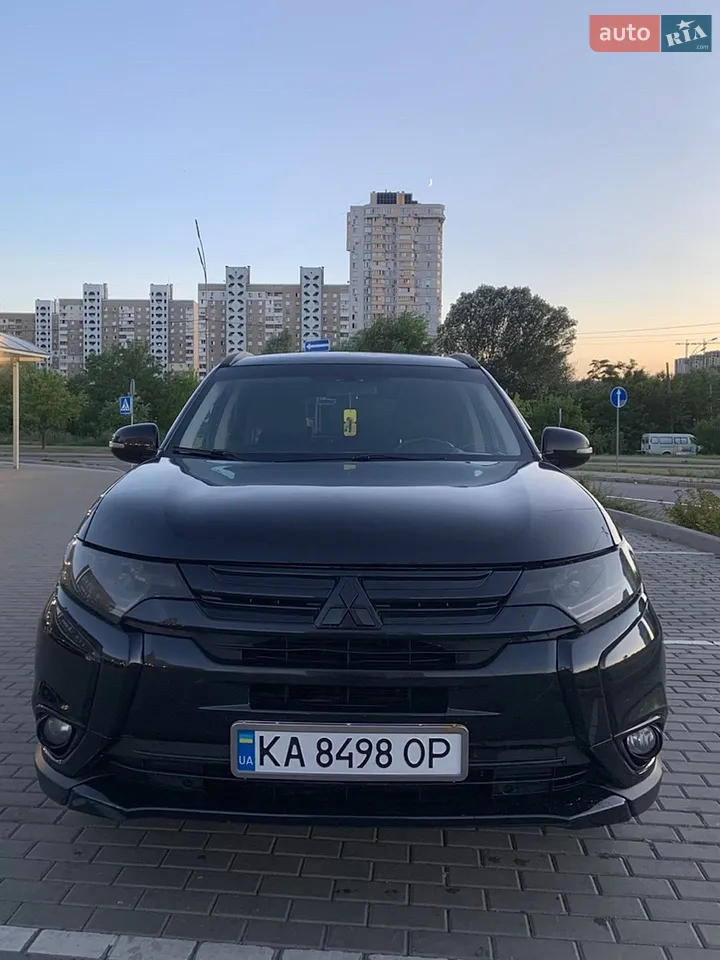 2017 Mitsubishi Outlander - мініатюра 21