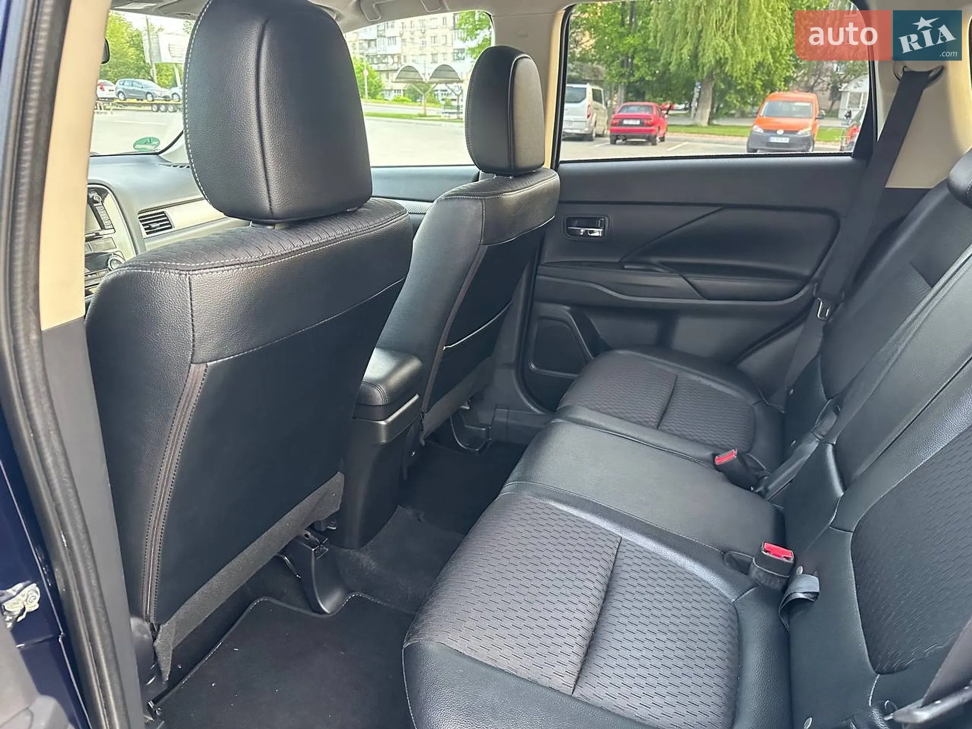 2015 Mitsubishi Outlander - мініатюра 7