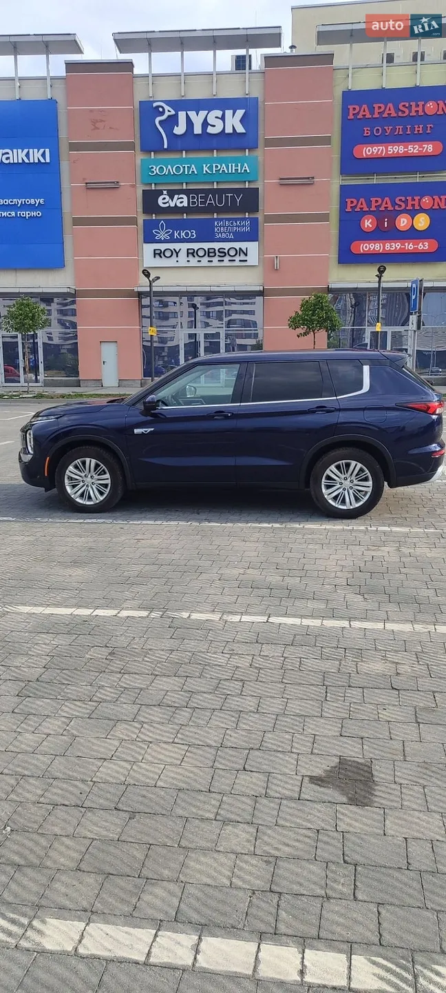 2024 Mitsubishi Outlander - мініатюра 18