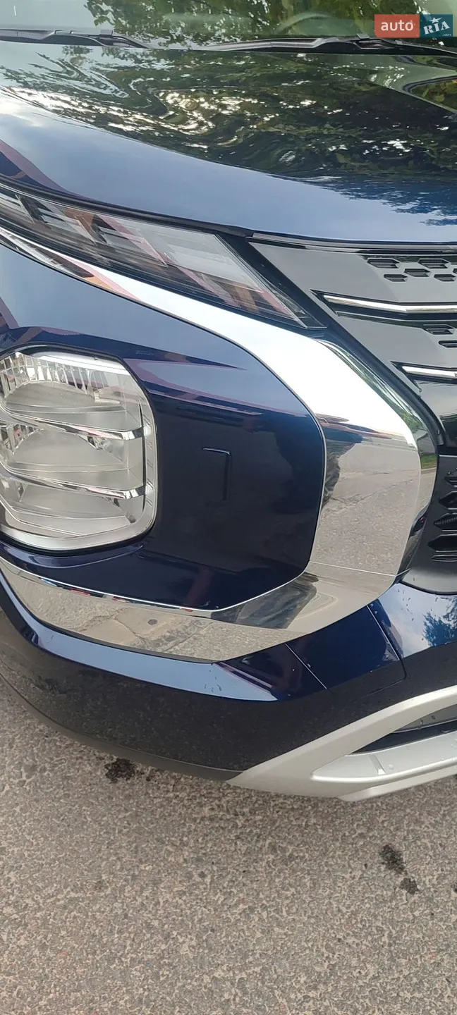 2024 Mitsubishi Outlander - мініатюра 30